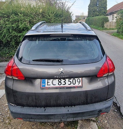 Peugeot 2008 1,2 VTi 82 Access 5d