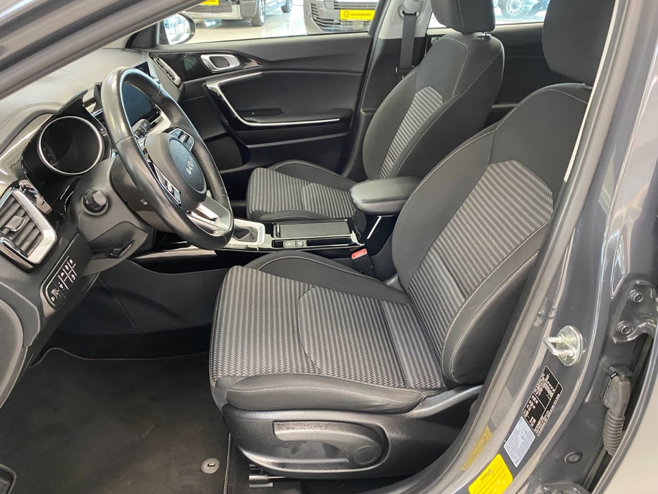 Kia XCeed 1,6 PHEV Prestige DCT 5d