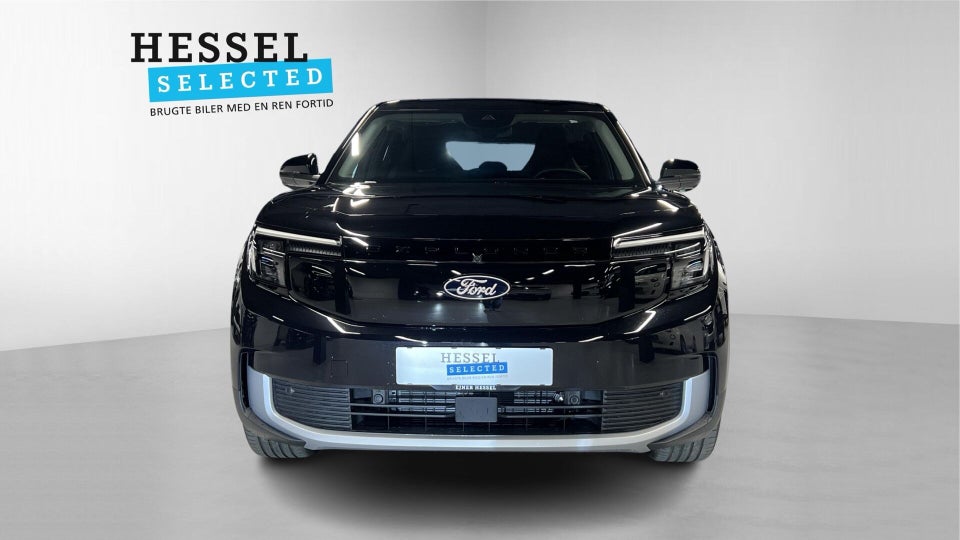 Ford Explorer 79 Premium Extended Range 5d