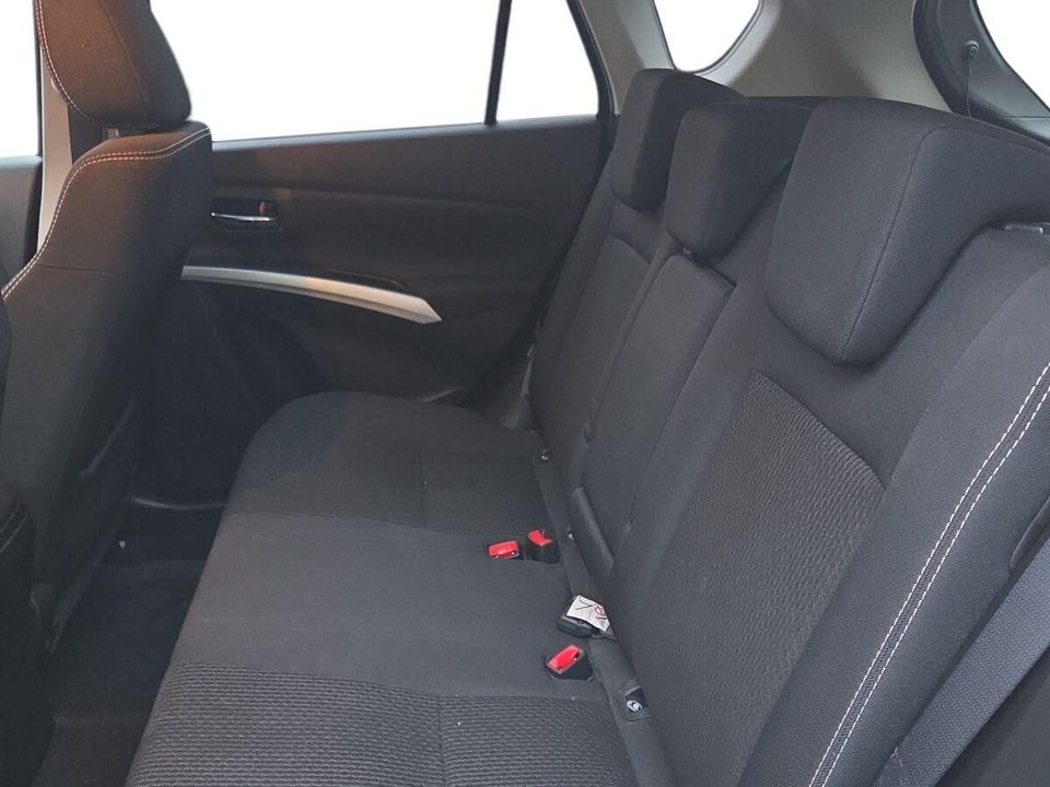 Suzuki S-Cross 1,4 Boosterjet Active Hit 5d