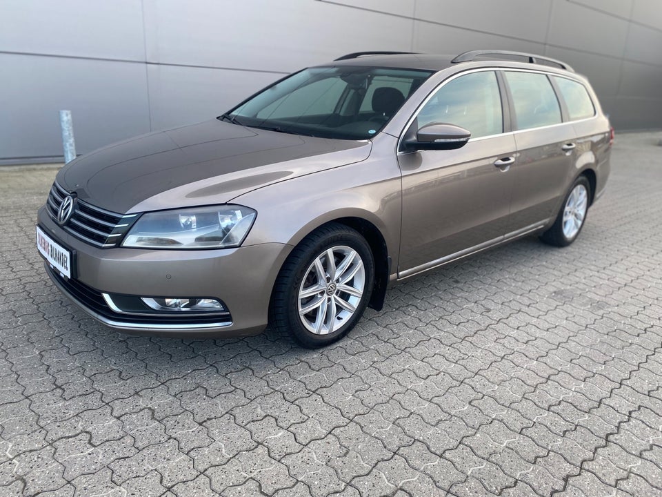 VW Passat 1,6 TDi 105 Highline Variant BMT 5d
