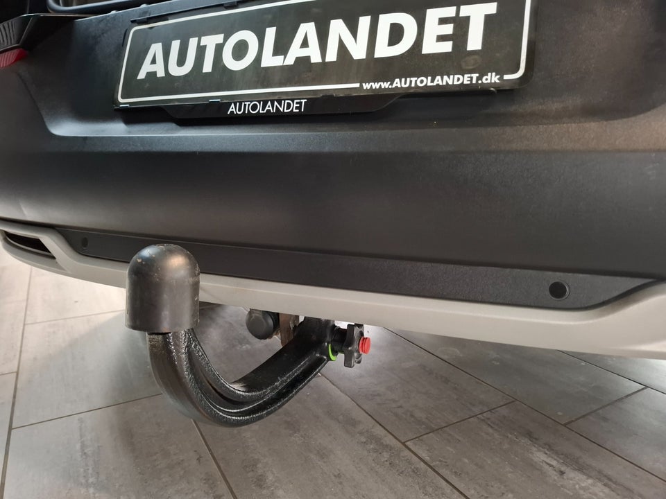 Opel Grandland X 1,6 Hybrid4 Ultimate aut. 5d