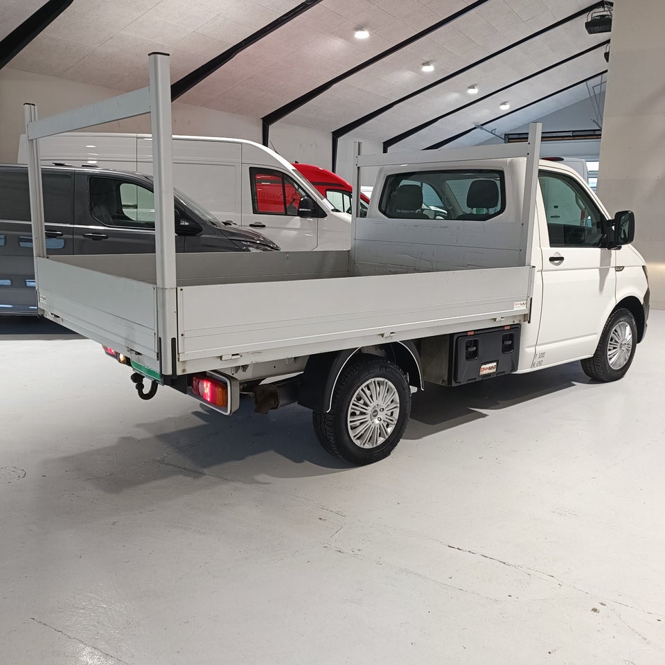 VW Transporter 2,0 TDi 150 Ladvogn kort 2d