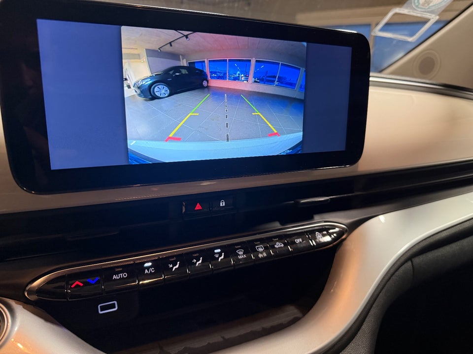 Fiat 500e 42 Icon Sky 3d