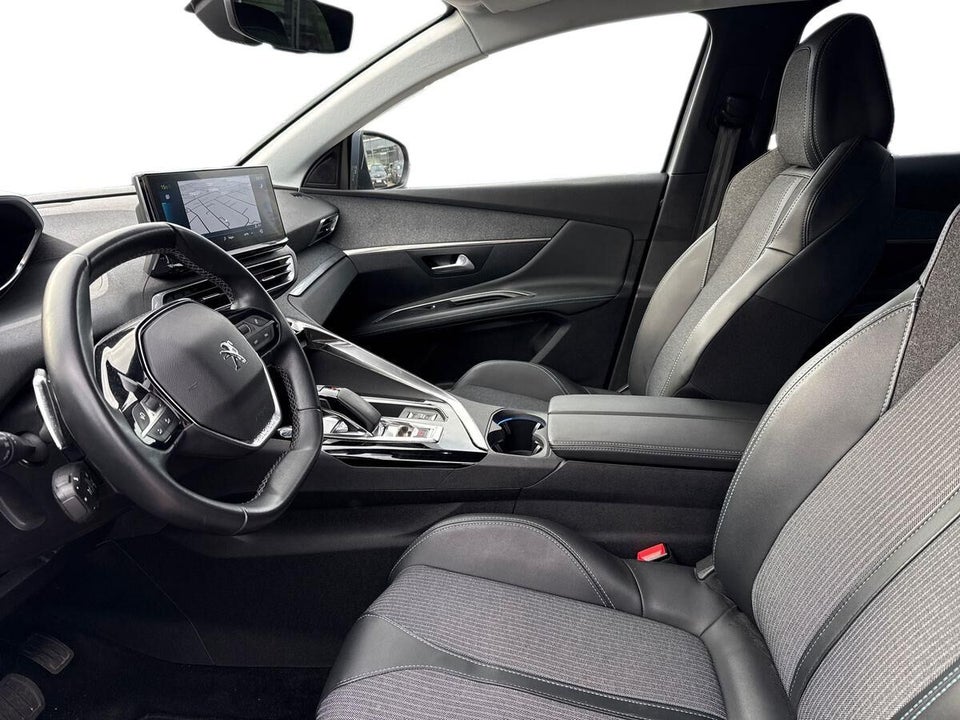 Peugeot 3008 1,6 Hybrid Allure Pack EAT8 5d