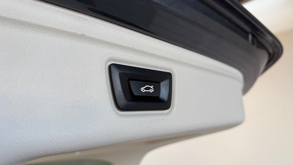 BMW 320d 2,0 Touring Sport Line aut. 5d