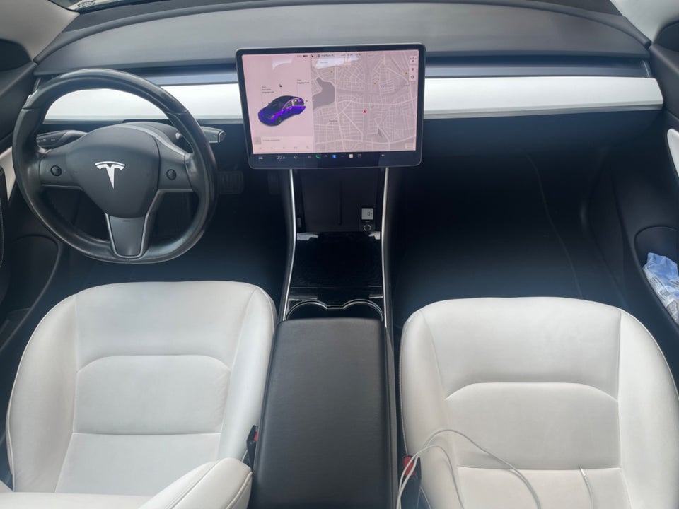 Tesla Model 3 Long Range AWD 4d