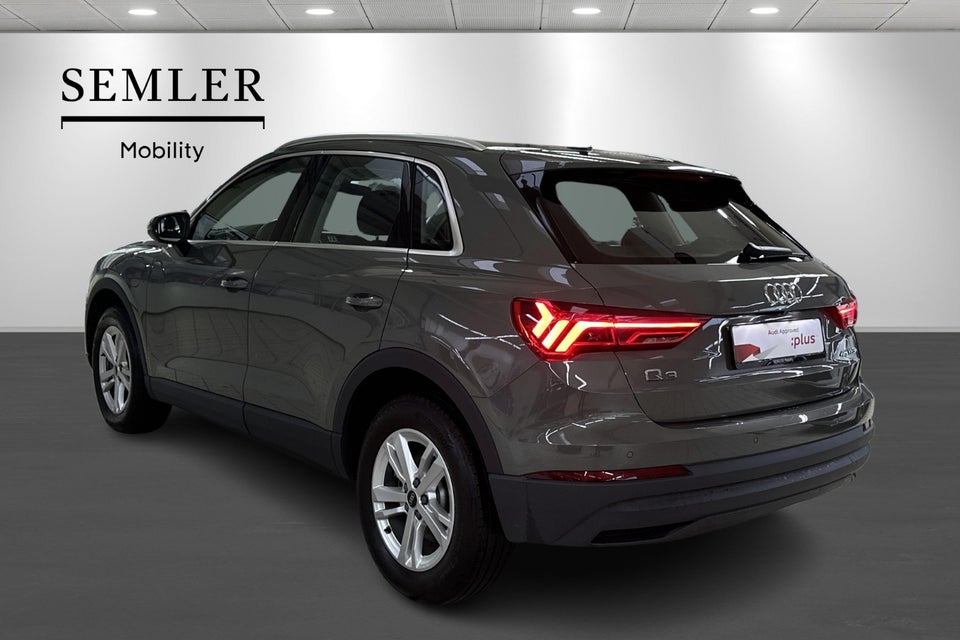 Audi Q3 45 TFSi e Attitude plus S-tr. 5d