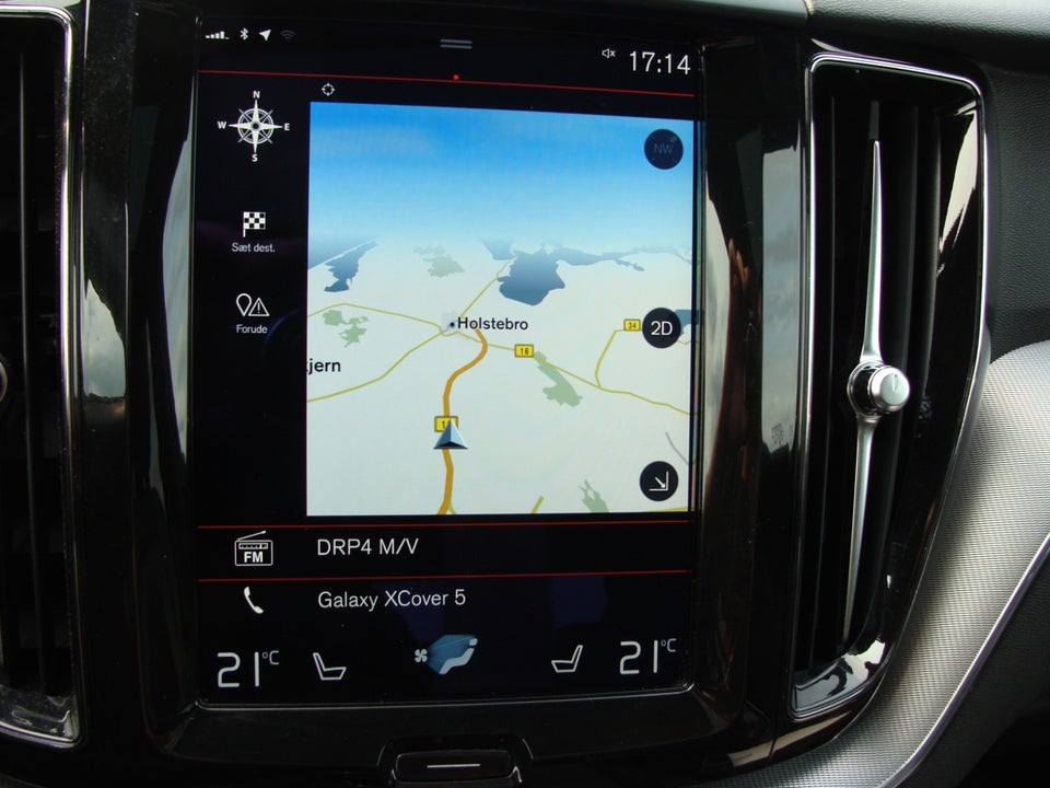 Volvo XC60 2,0 D4 190 R-Design aut. AWD 5d