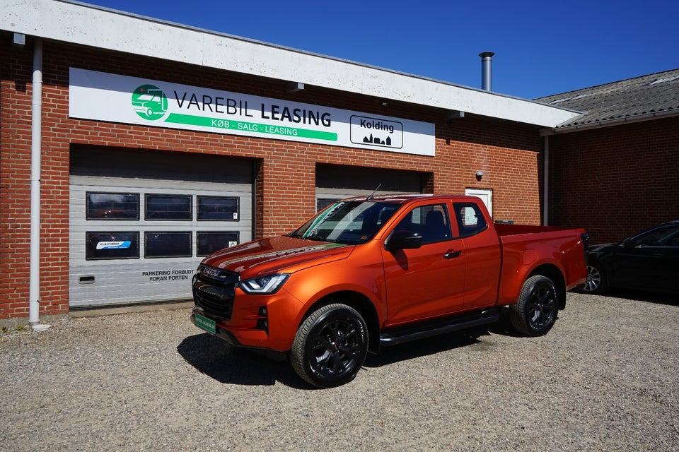 Isuzu D-Max 1,9 TD 163 Ext. Cab Exclusive aut. 4d