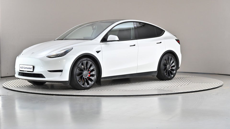 Tesla Model Y Performance AWD 5d