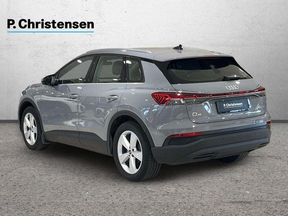 Audi Q4 e-tron 40  5d