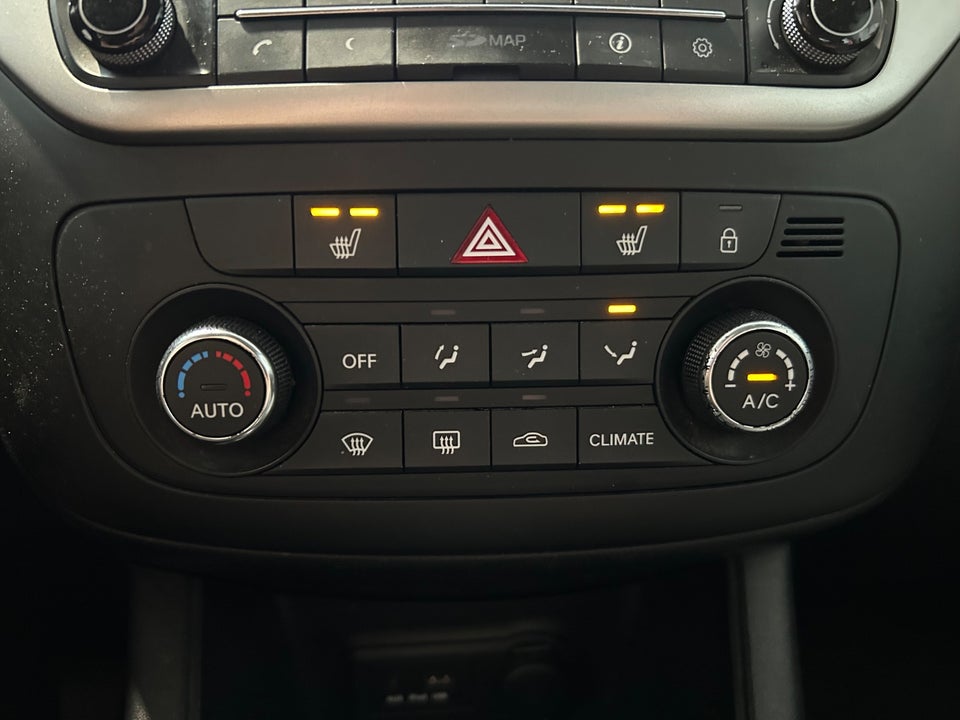 Kia Venga 1,4 CVVT Attraction 5d