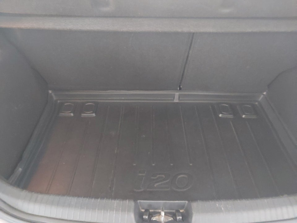 Hyundai i20 1,25 Classic 5d