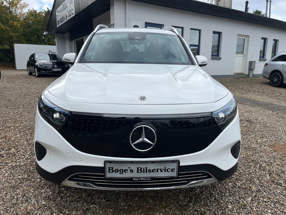 Mercedes EQB300 Progressive Advance 4Matic 5d
