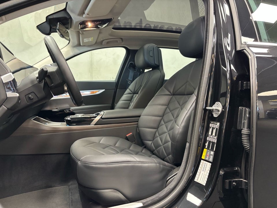 BMW i7 xDrive60 4d