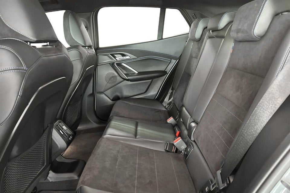 BMW iX2 eDrive20 M-Sport 5d