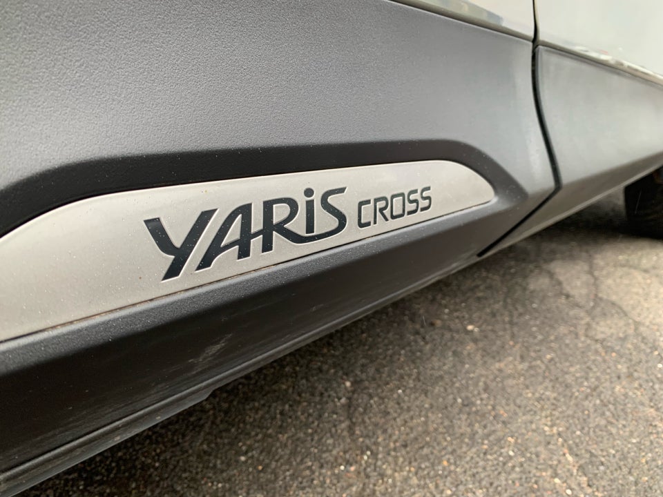 Toyota Yaris Cross 1,5 Hybrid Active Tech e-CVT 5d