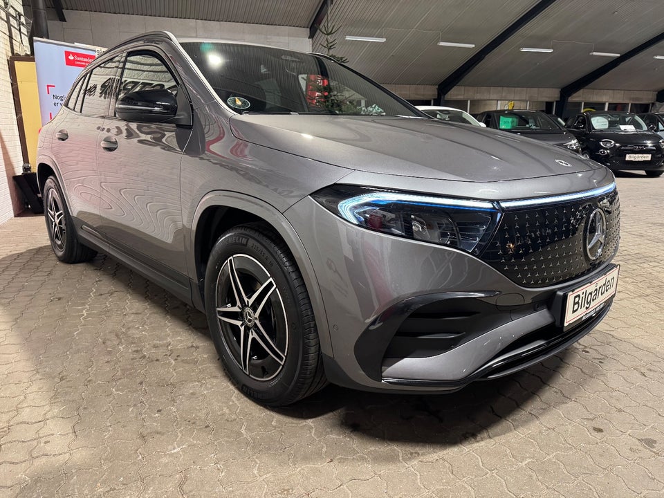 Mercedes EQA350 AMG Line 4Matic 5d