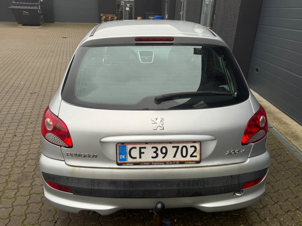 Peugeot 206+ 1,4 HDi 70 Comfort 5d