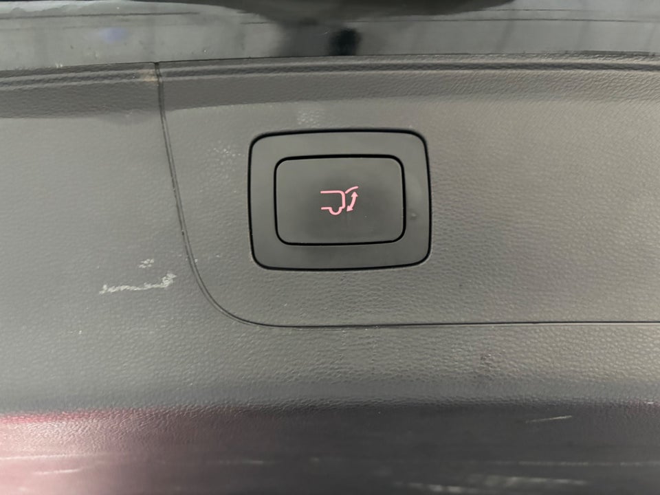 Maxus Euniq5 52 Exclusive 7prs 5d