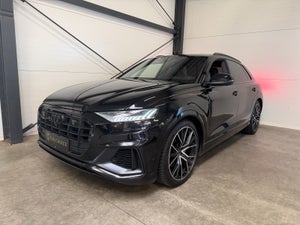 Audi Q8, modelår 2018, 202,000 km