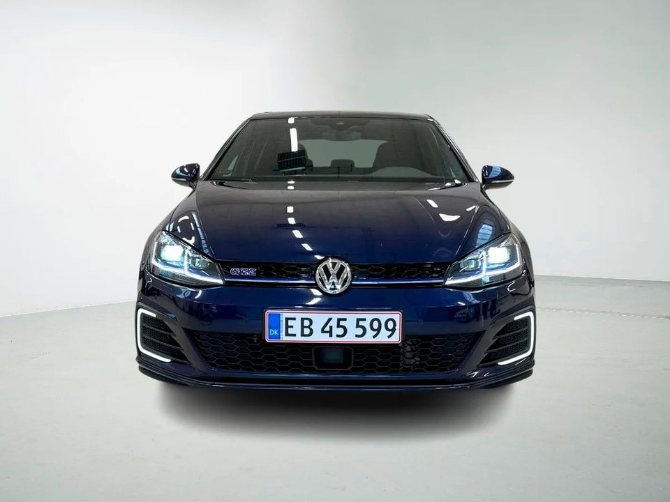 VW Golf VII 1,4 GTE DSG 5d