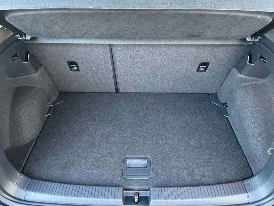 VW T-Cross 1,0 TSi 115 Life+ DSG 5d