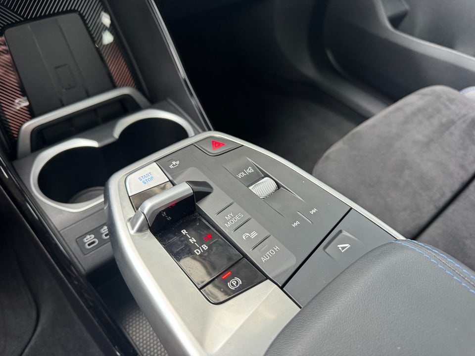 BMW iX2 eDrive20 M-Sport 5d