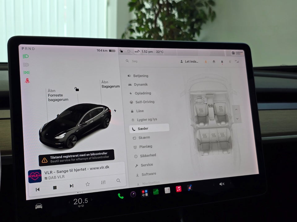 Tesla Model 3 Long Range AWD 4d
