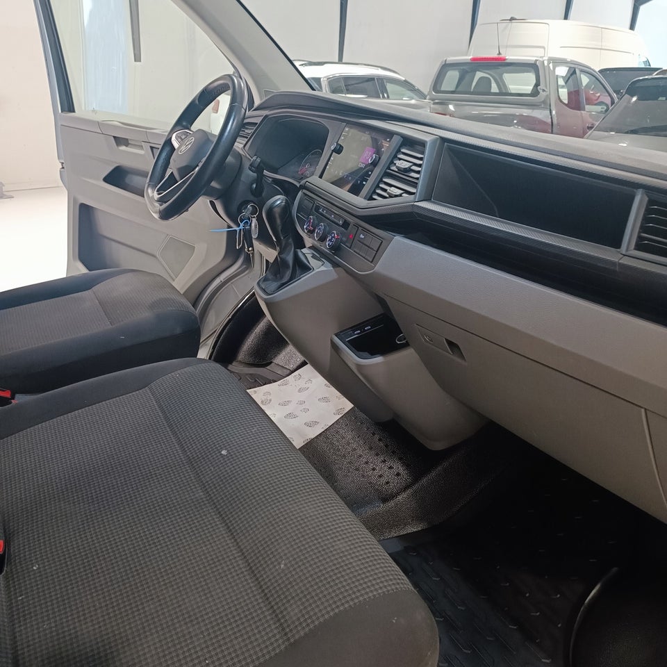 VW Transporter 2,0 TDi 204 Kassevogn DSG lang