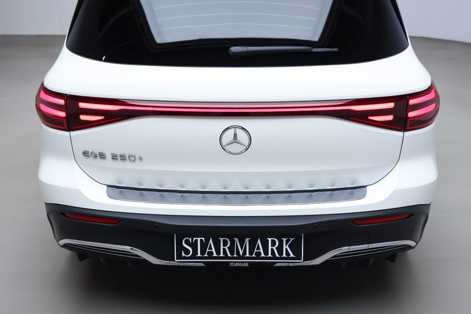 Mercedes EQB250+ AMG Advance 5d