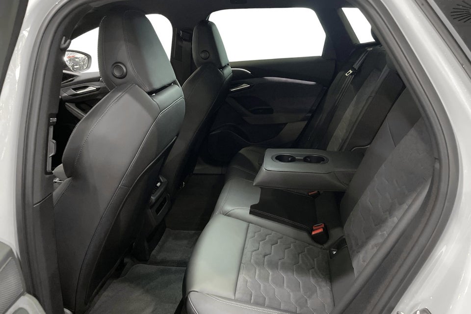 Audi A6 e-tron S-line plus performance Avant 5d