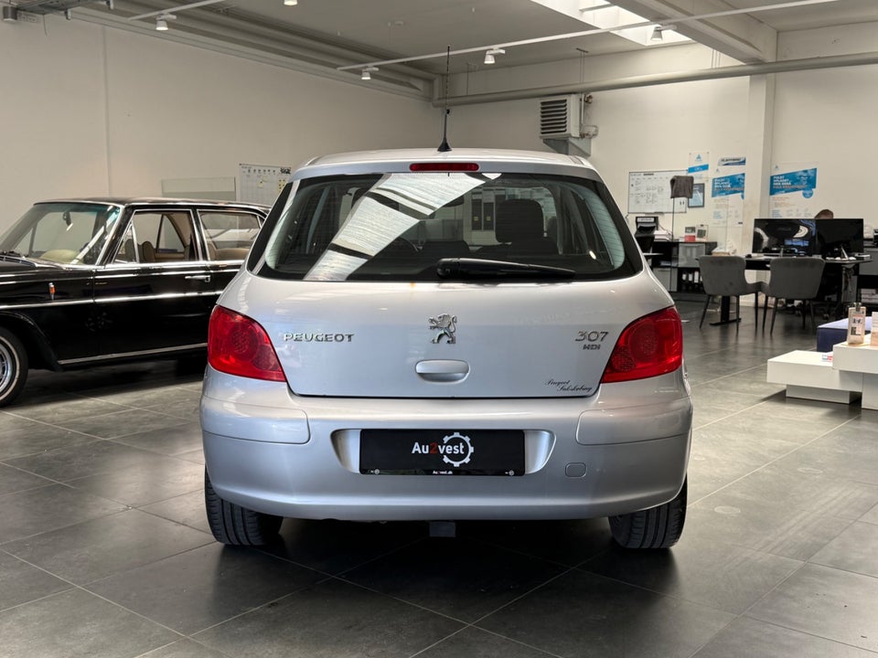 Peugeot 307 1,6 HDi 109 Creative 5d