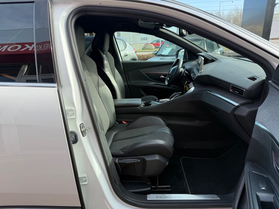 Peugeot 5008 1,5 BlueHDi 130 GT Line EAT8 7prs 5d