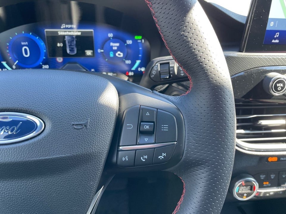 Ford Kuga 2,5 PHEV ST-Line X CVT 5d
