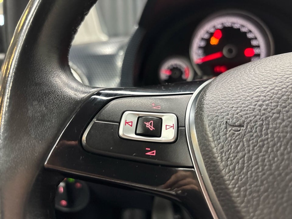 VW Up! 1,0 MPi 60 Move Up! BMT 5d