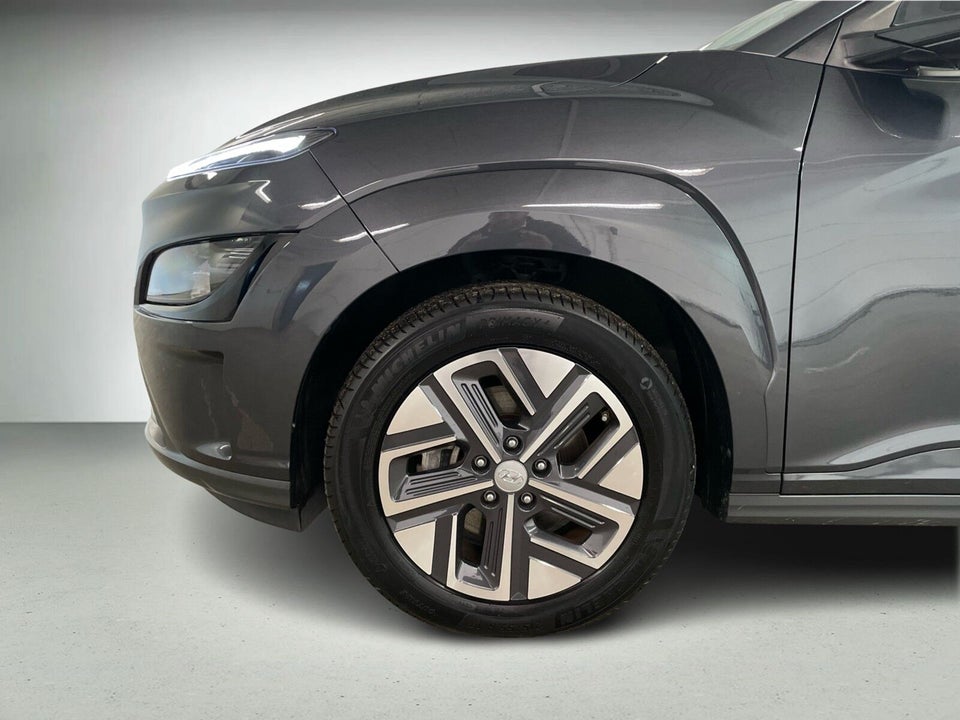 Hyundai Kona 39 EV Select 5d