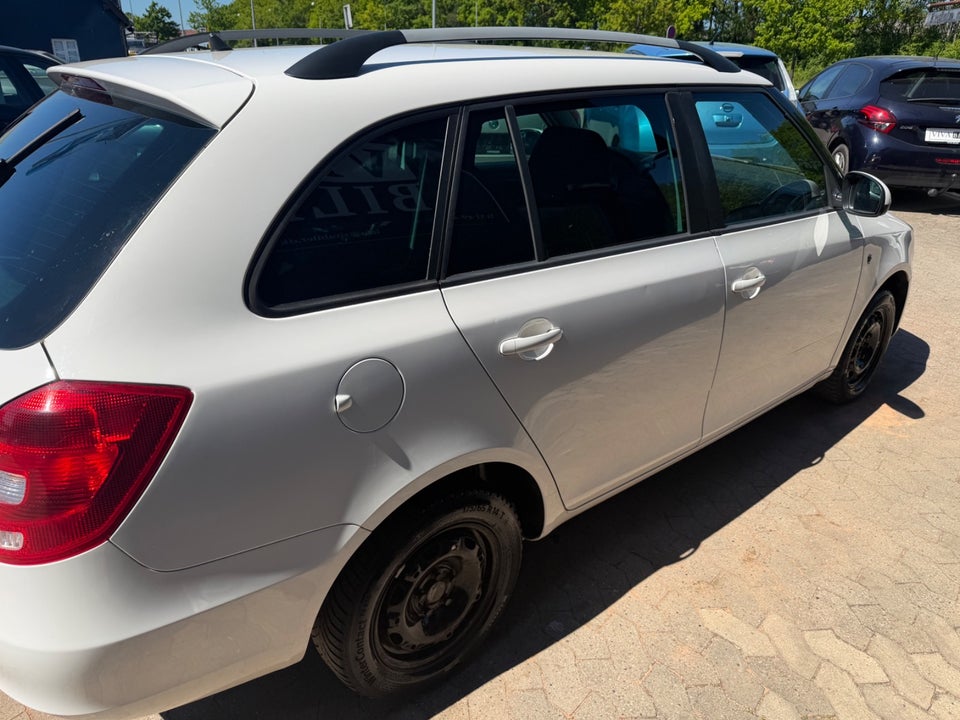 Skoda Fabia 1,2 TSi 86 Ambition Combi 5d