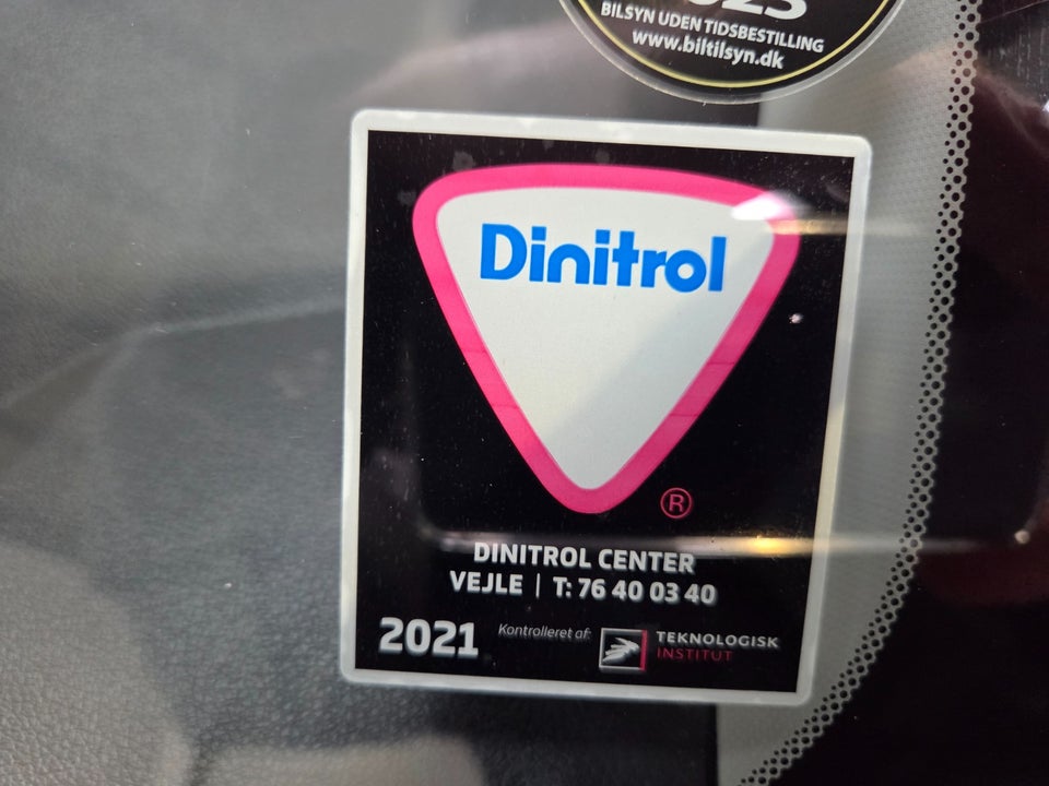 Hyundai i10 1,0 MPi Essential 5d