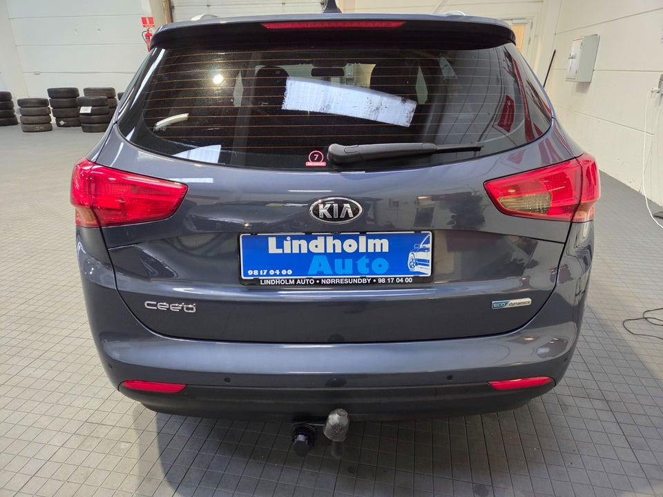 Kia Ceed 1,0 T-GDi Style+ Clim Limited SW 5d