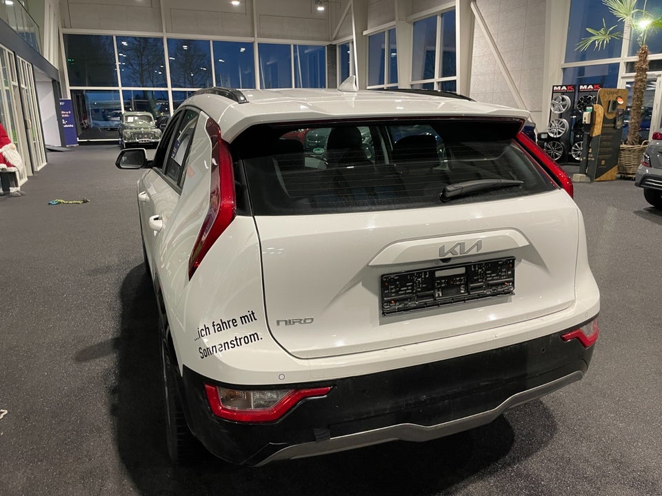 Kia Niro 64 EV Vision 5d