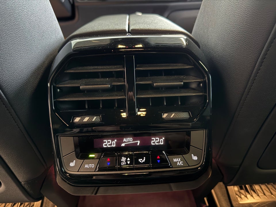 BMW iX xDrive50 Supercharged 5d