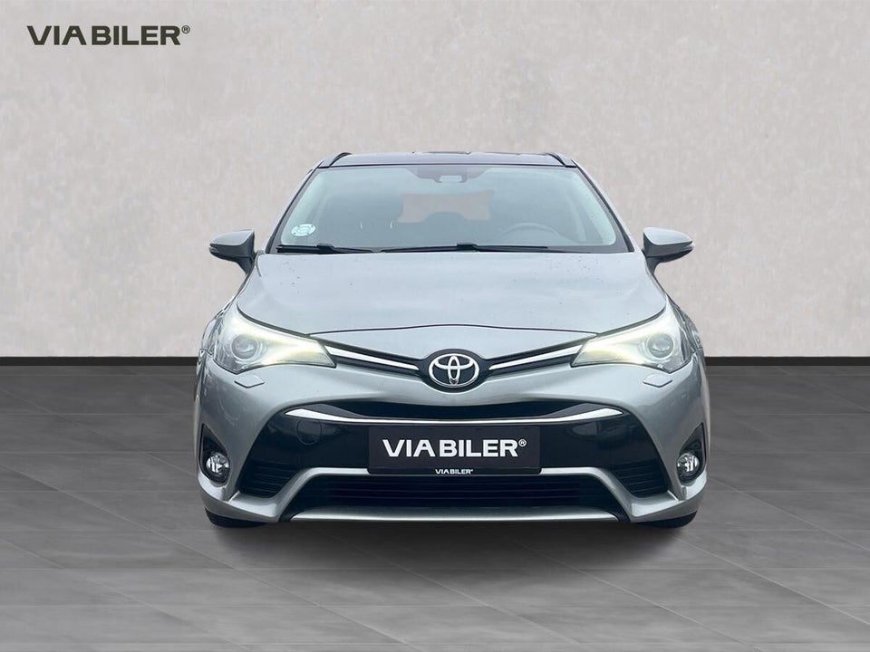 Toyota Avensis 1,8 VVT-i T2 Premium Touring Sports MDS 5d