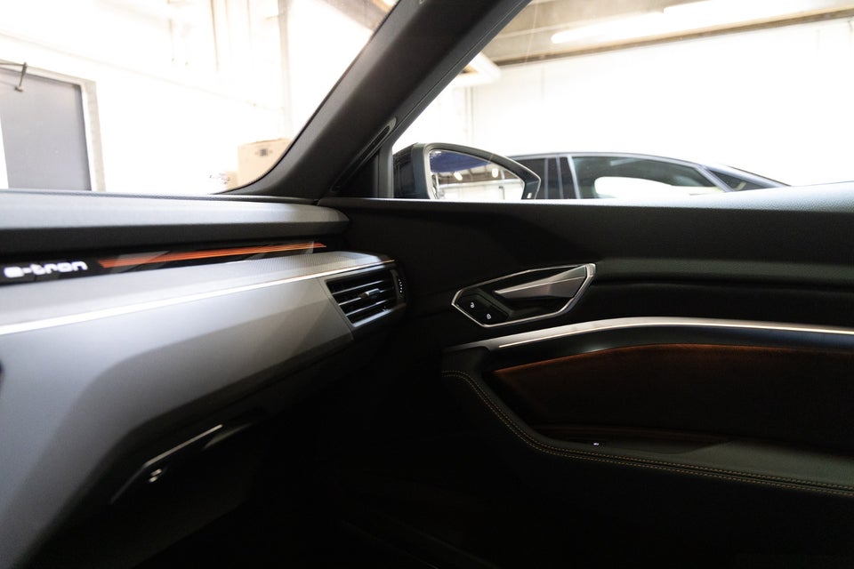 Audi e-tron 55 Black Edition Sportback quattro 5d