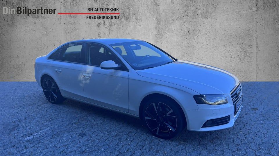 Audi A4 2,0 TFSi 211 quattro S-tr. 4d