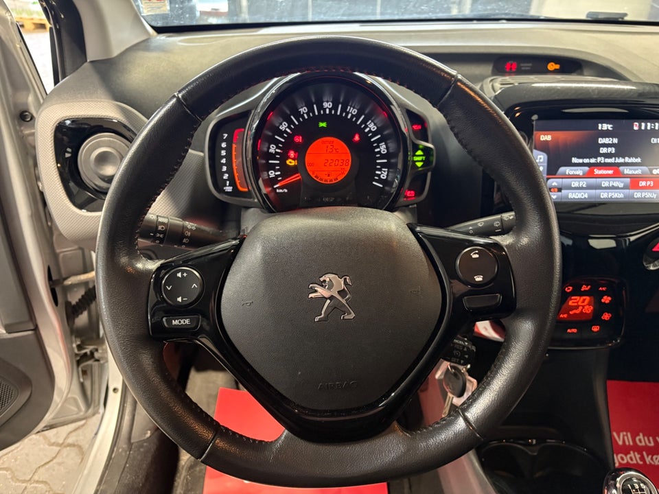 Peugeot 108 1,0 e-VTi 72 Allure+ 5d