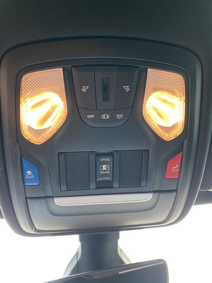 Dodge RAM 1500 5,7 V8 Hemi Laramie Sport aut. 4d