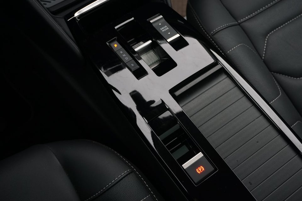 Citroën ë-C4 X 50 Palais Sky 4d