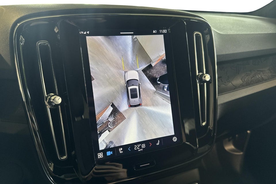 Volvo EX40 Extended Range Plus 5d